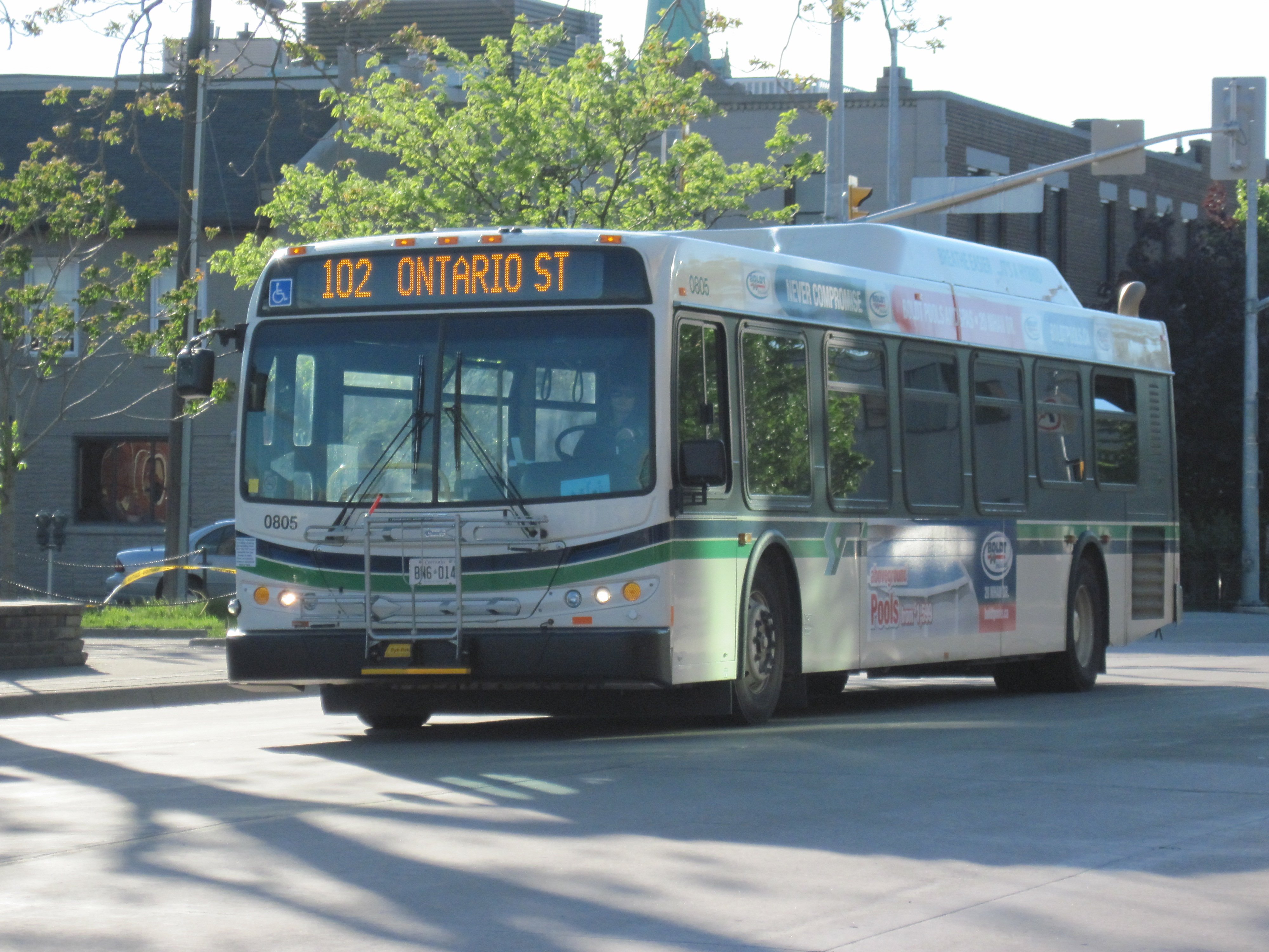 St._Catharines_Transit_1_029